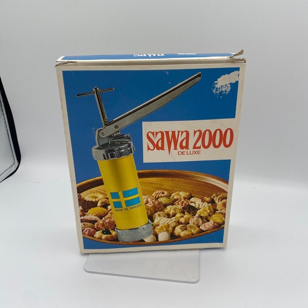 Vintage SAWA 2000 Deluxe Swedish Metal Cookie Gun Decorator Press